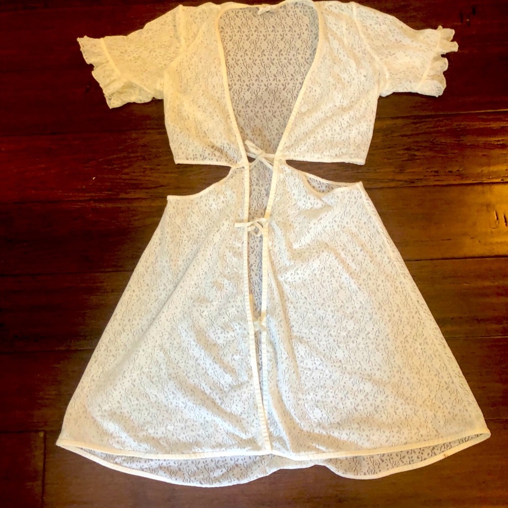For Love & Lemons Crochet Cover Up - Picture 1 of 3